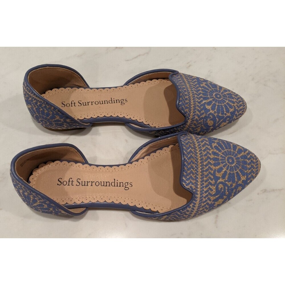 SOFT SURROUNDINGS Amelia D'orsay Medallion Blue/Gold Flats Shoes Size 6 - Picture 8 of 9